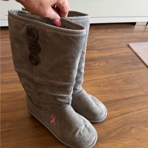 TheBreastCancerCenter.com boots